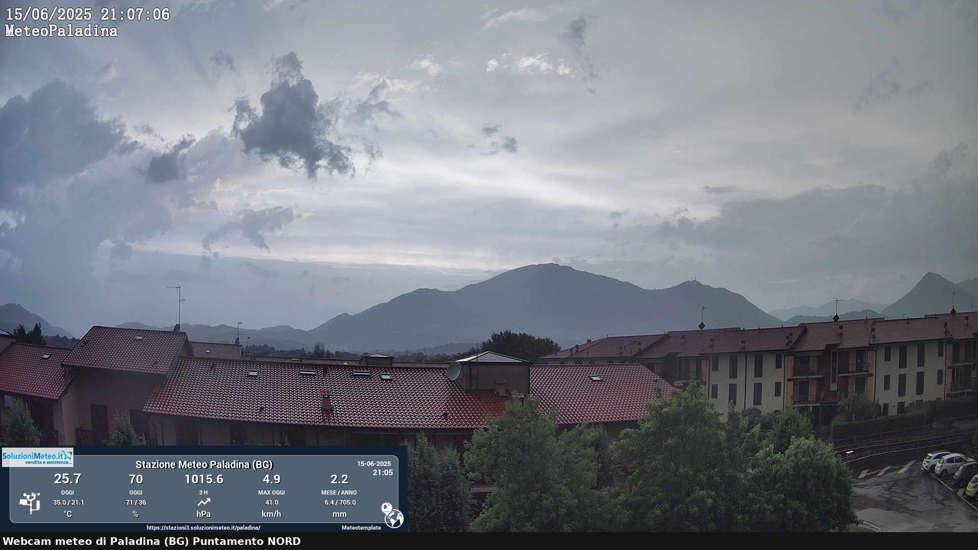 immagine della webcam nei dintorni di Monte Marenzo: webcam Paladina